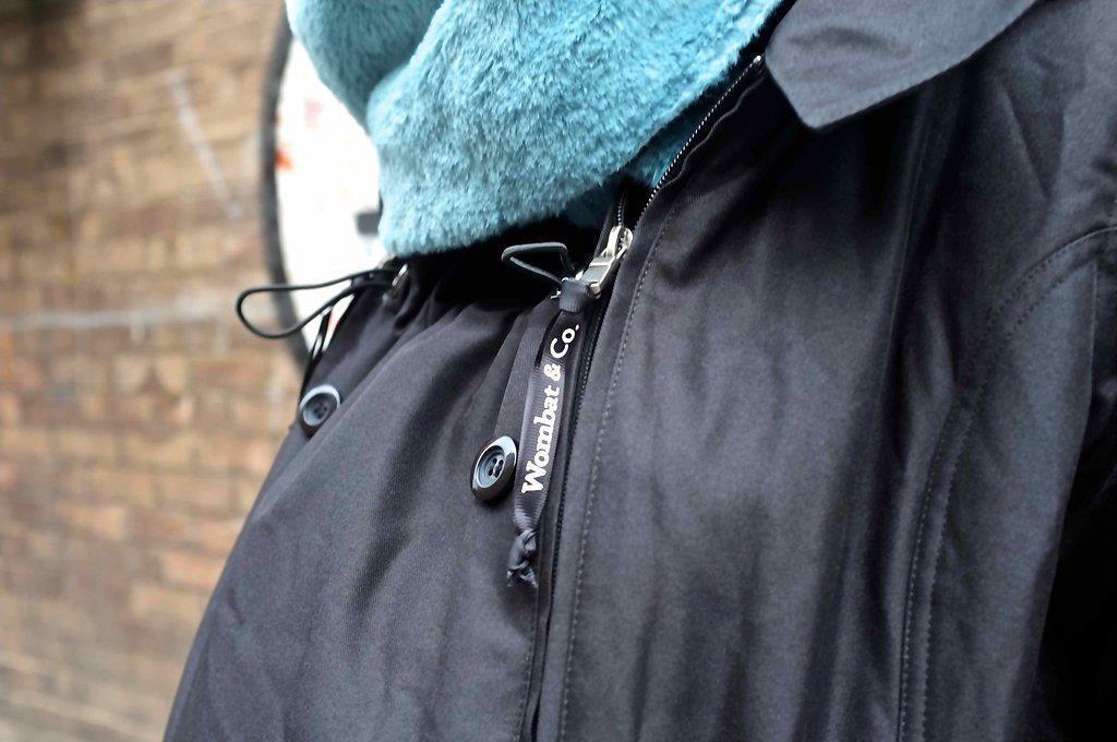 Wombat Tragejacke Wallaby 2.0 - M - schwarz / türkis