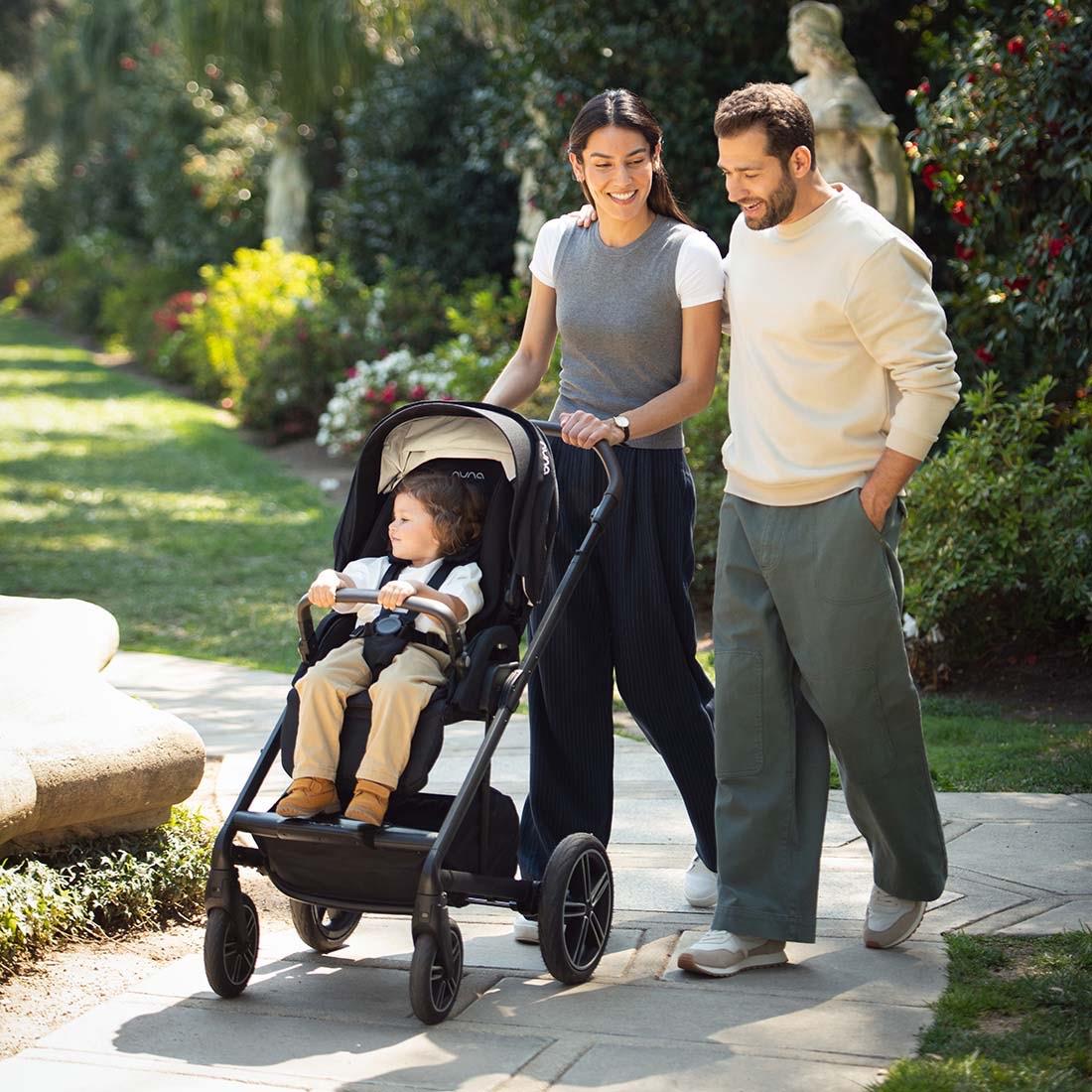 nuna Mixx Kinderwagen mit faltbarer Babywanne SET