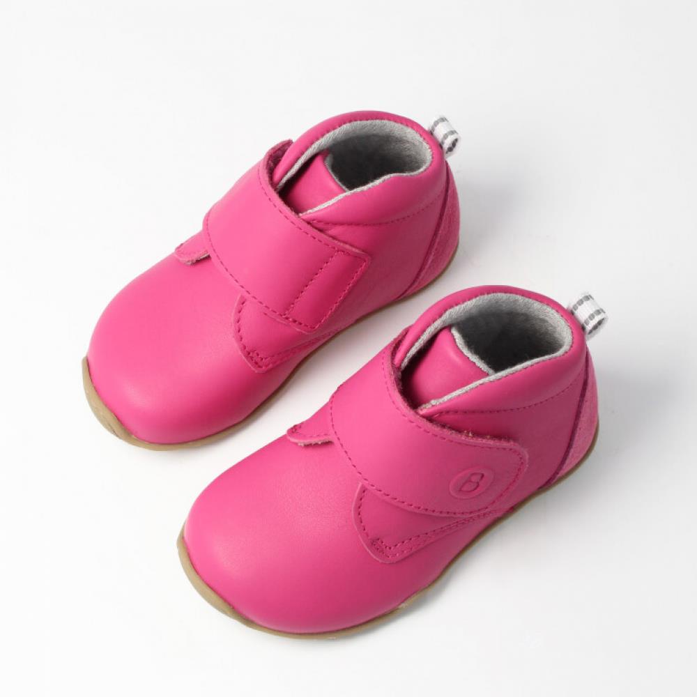 BLifestyle Model baby RACCOON pink 21 BLifestyle Model baby RACCOON pink 21