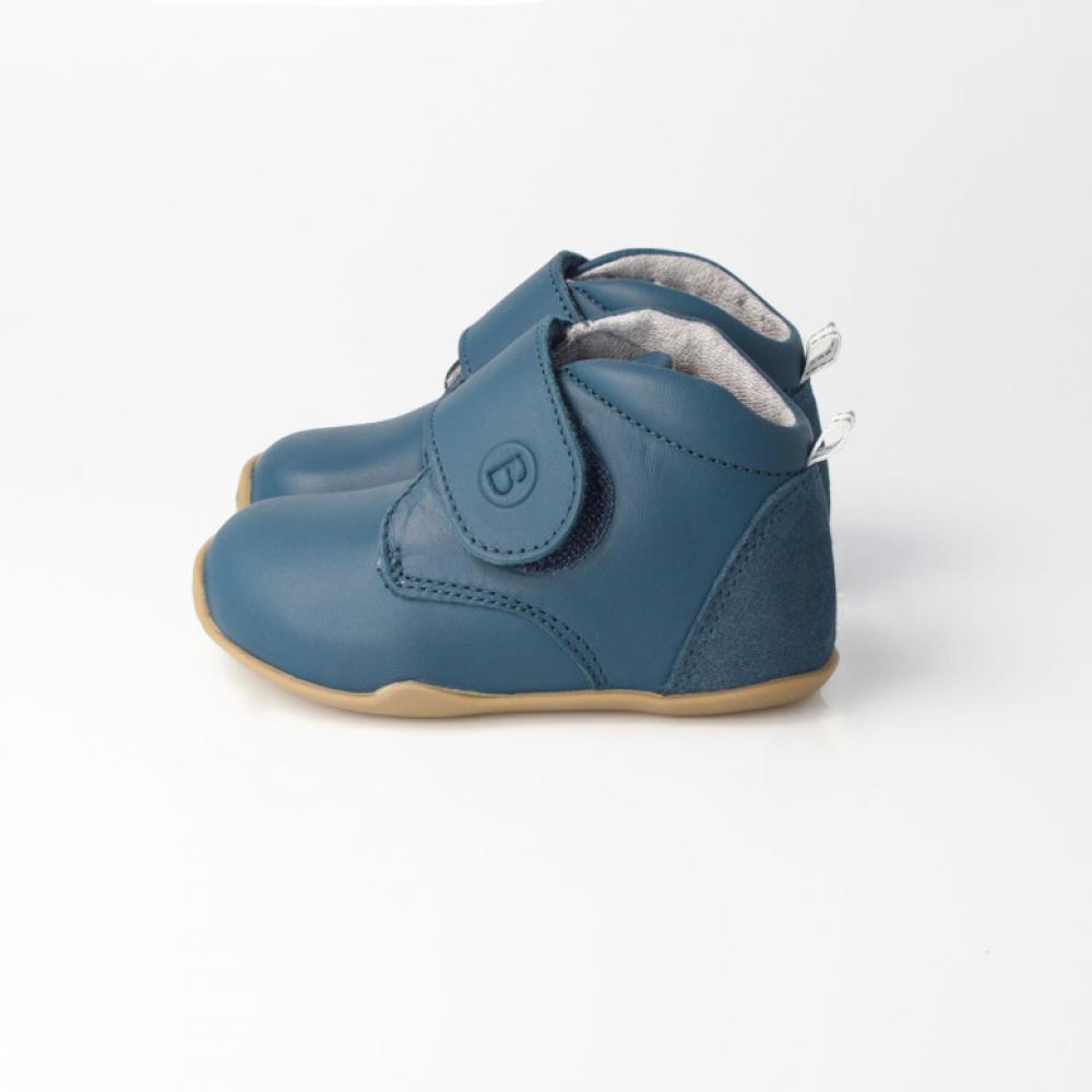 BLifestyle Model babyRACCOON marine 22 BLifestyle Model babyRACCOON marine 22