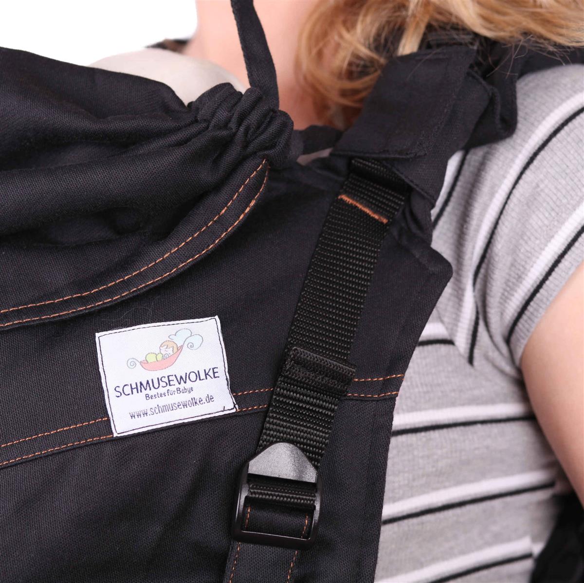 Schmusewolke FirstEdition Fullbuckle Urban Black (56 - 80 cm/ 15 Kilo) Schmusewolke FirstEdition Fullbuckle Urban Black (56 - 80 cm/ 15 Kilo)