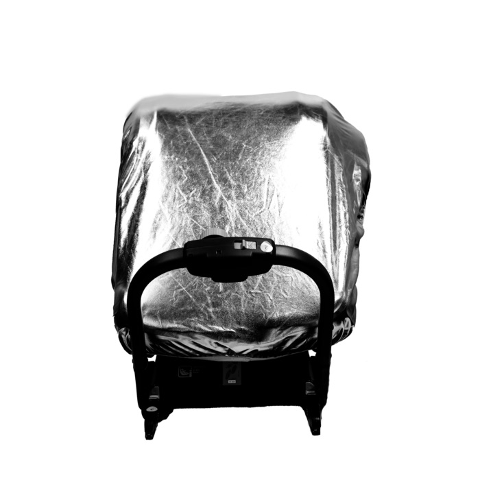 Axkid Hitze und UV Schutz für Kindersitze Silber