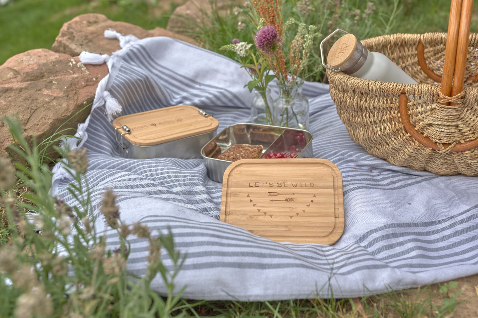 Lässig Kinder Brotdose Edelstahl - Lunchbox Bambus Adventure Lässig Kinder Brotdose Edelstahl - Lunchbox Bambus Adventure