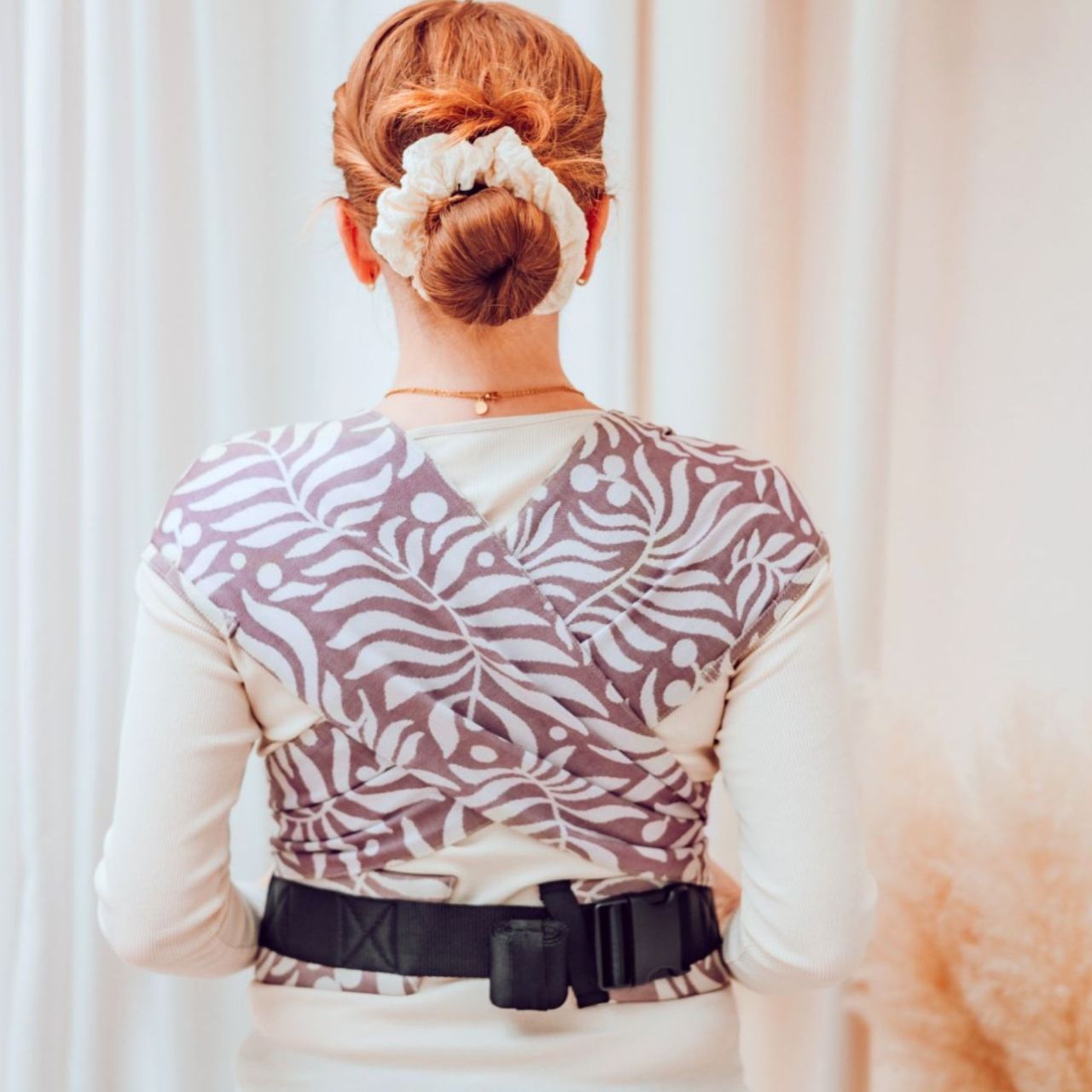 LELIBA Tai Babytrage mit Polster Bungi Rubus LELIBA Tai Babytrage mit Polster Bungi Rubus