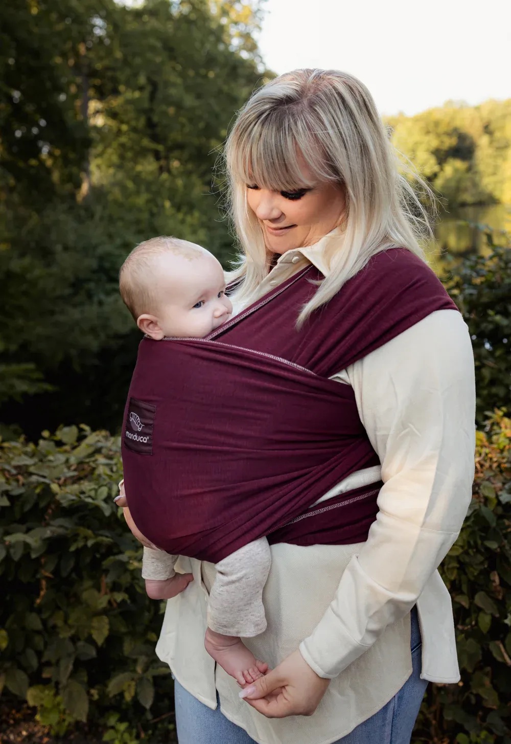manduca® Sling elastisches Tragetuch Berry manduca® Sling elastisches Tragetuch Berry