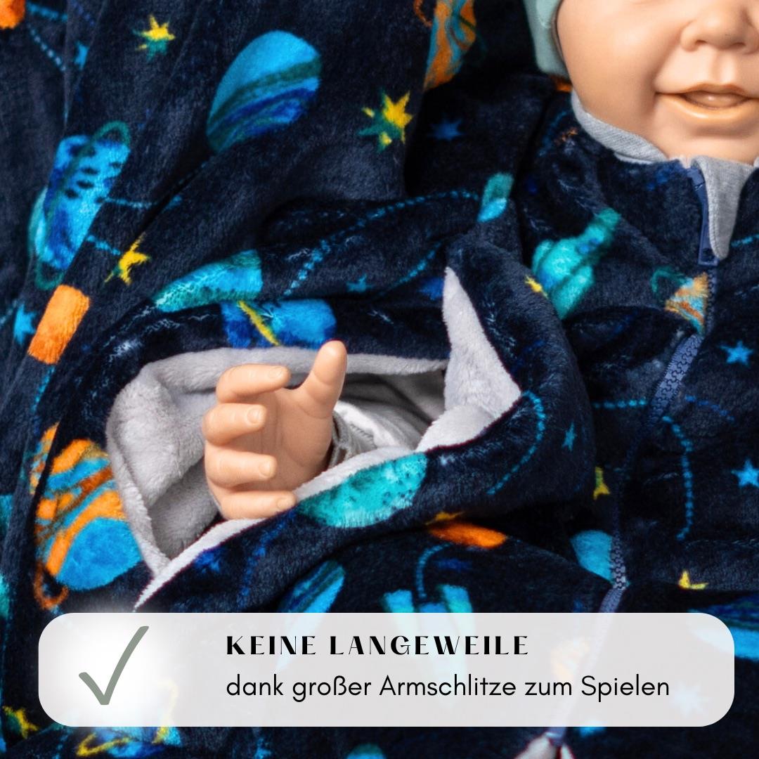 Kikkifax Kindersitzponcho aus Fleece Space