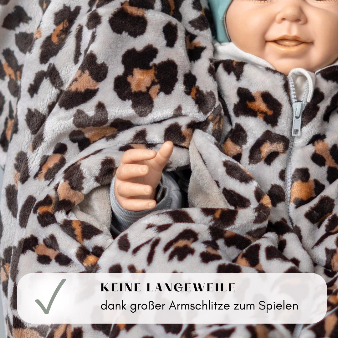 Kikkifax Kindersitzponcho aus Fleece Leo