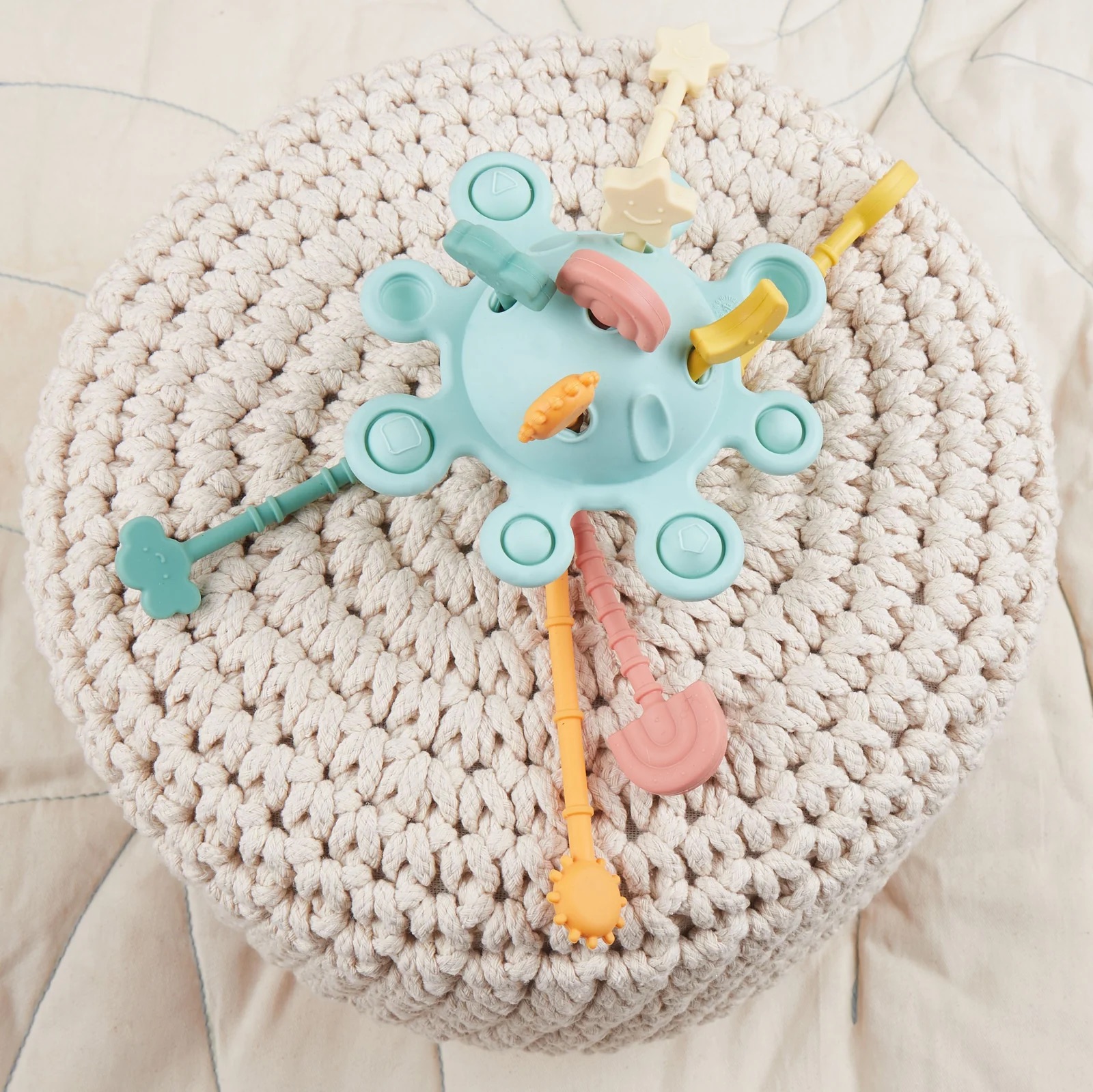 bieco Spielwaren Silikon Montessori Aktivitätsspielzeug eucalyptus