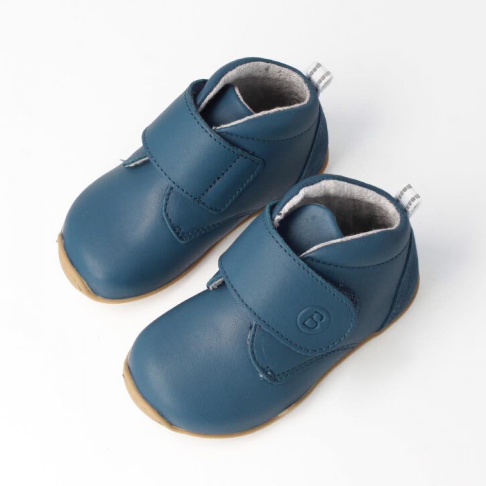 BLifestyle Model babyRACCOON marine 22 BLifestyle Model babyRACCOON marine 22