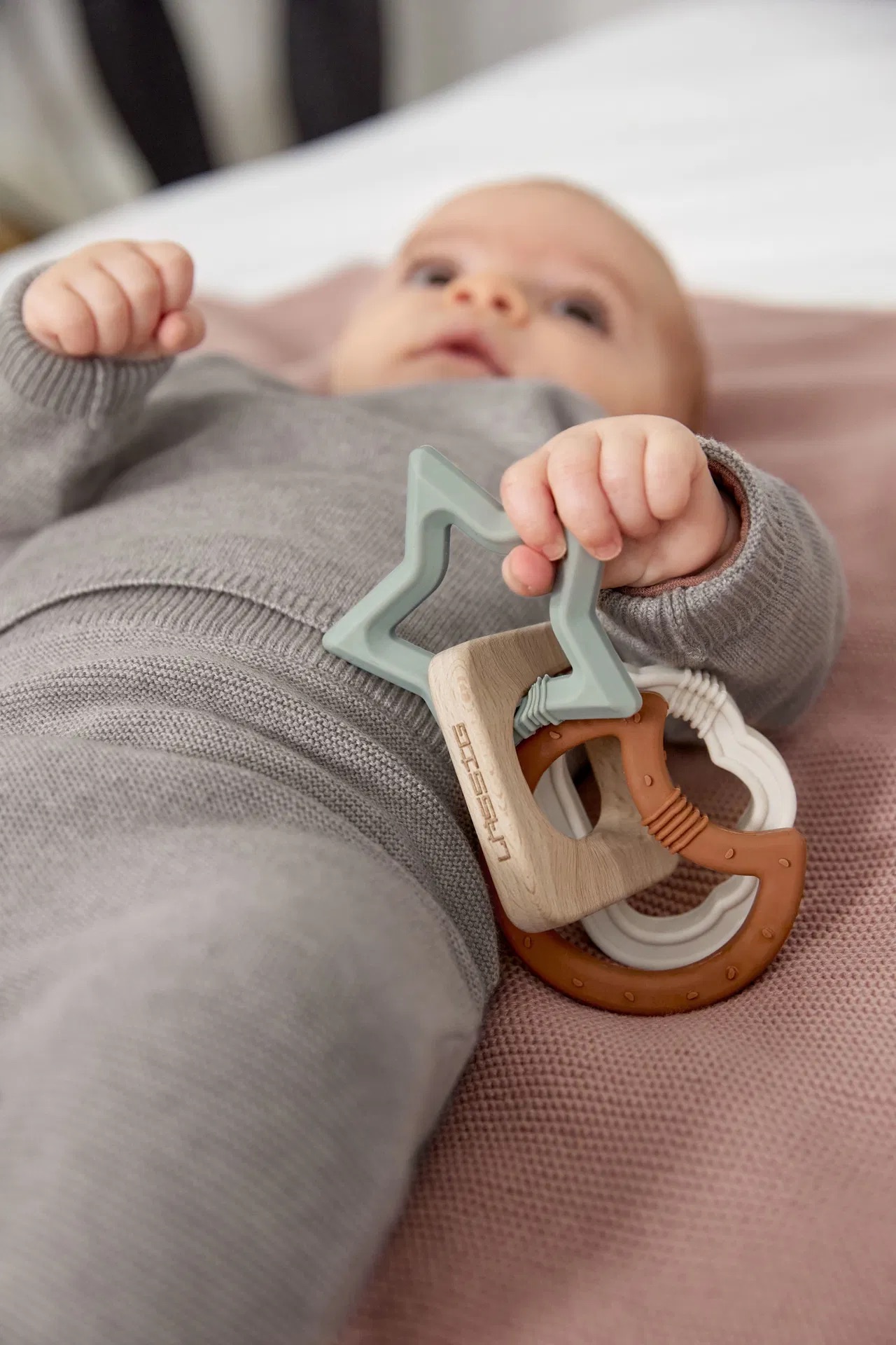 Lässig Greifling mit Beißhilfe Little Universe, Wolke Stern Mond
