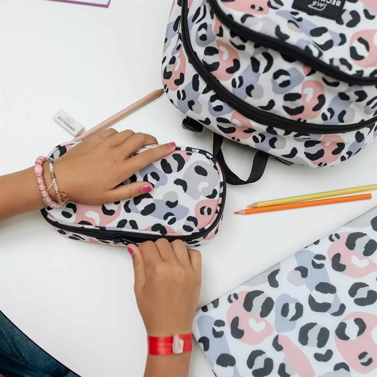 Beckmann Ovales Schlamperetui Sport Junior Light Safari