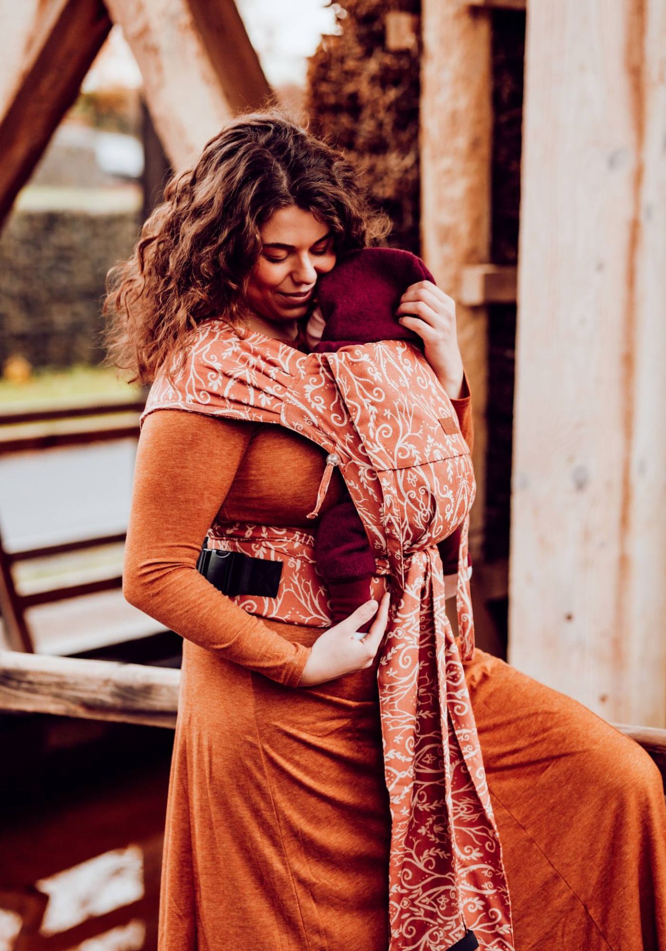 LELIBA Tai Babytrage mit Polster Ramus Terra