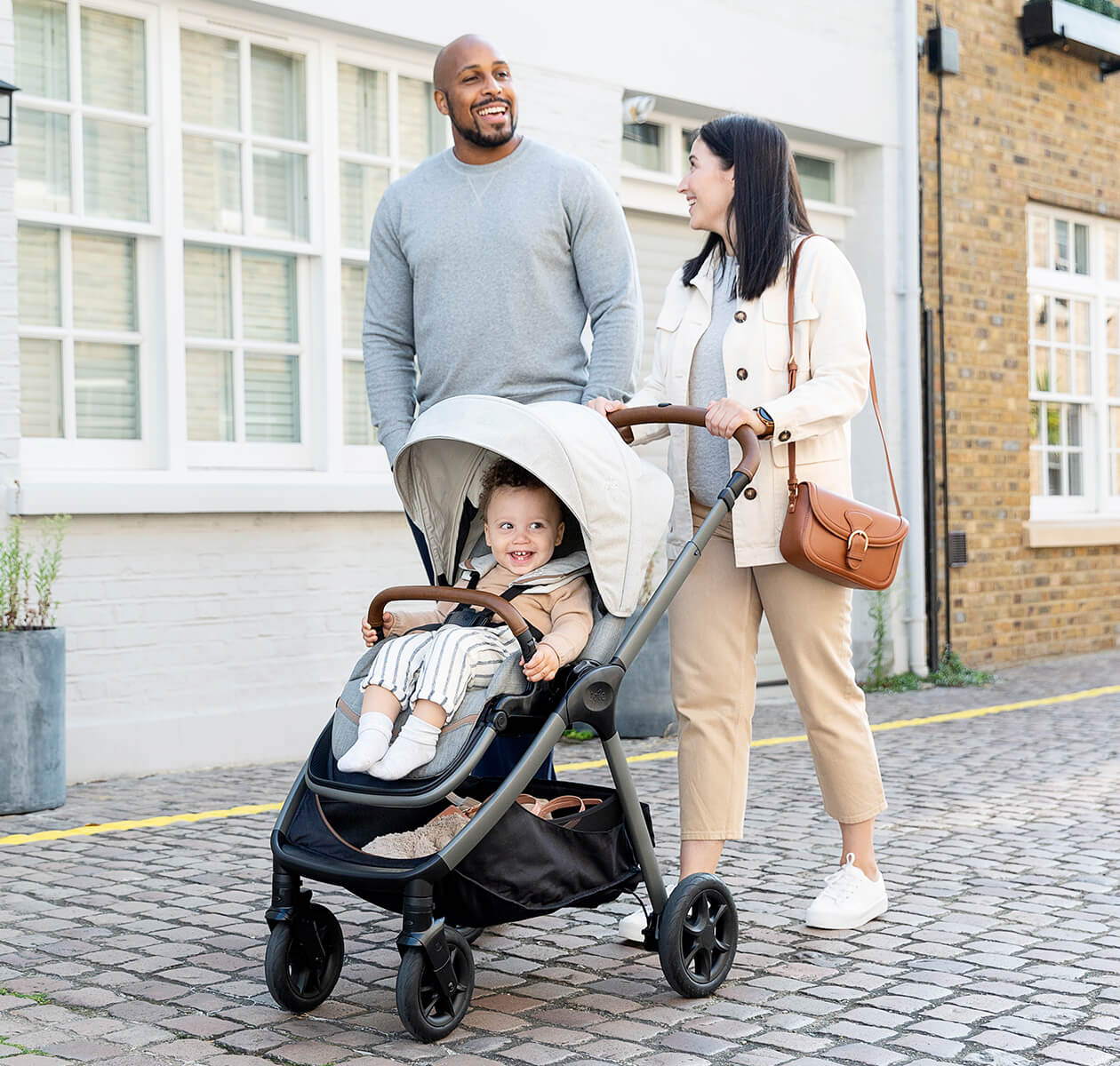 Joie Signature Finiti Kompakt-Kinderwagen Oyster Joie Signature Finiti Kompakt-Kinderwagen Oyster