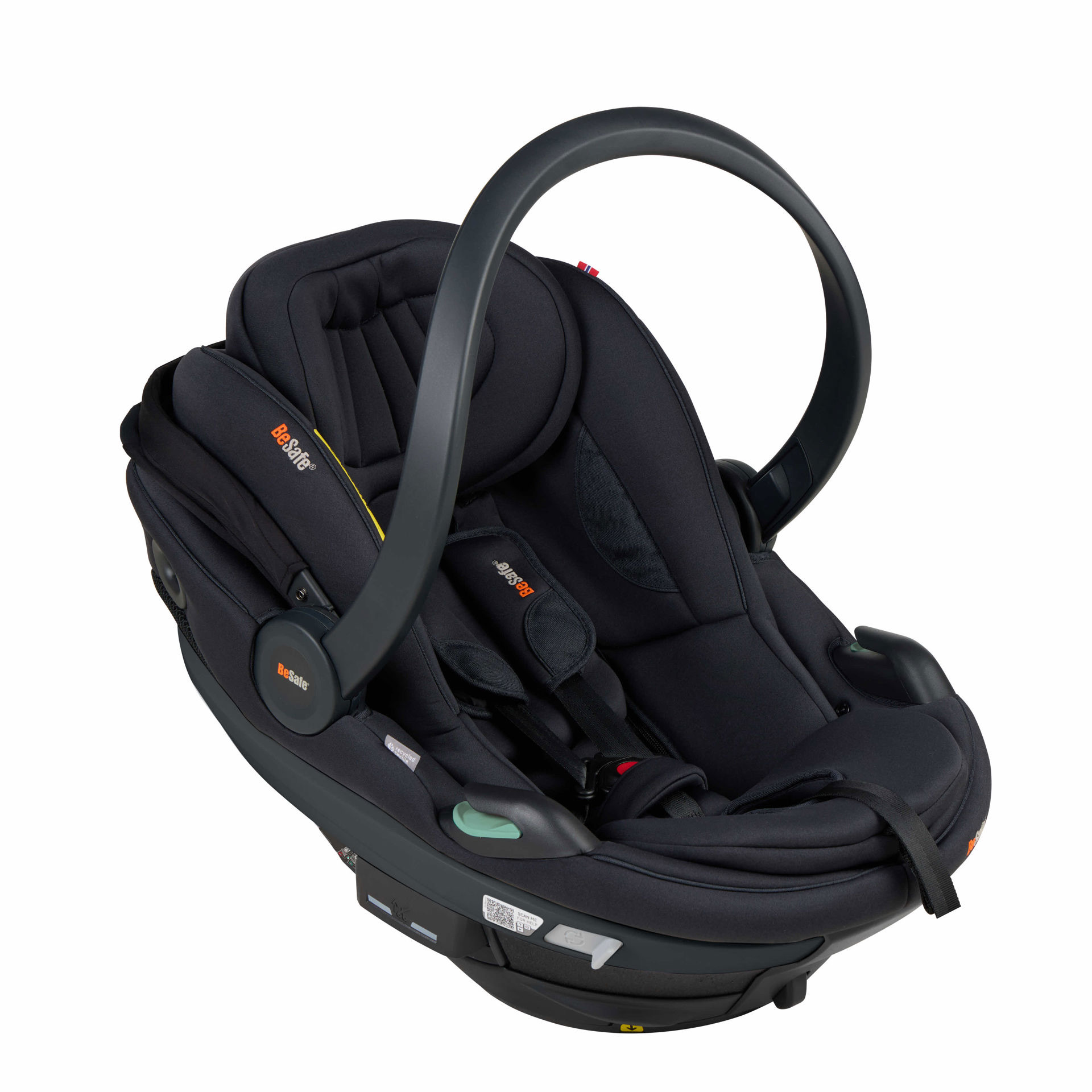11043219_besafe_go-beyond2_black-softbreeze_right_extended-07.jpeg BeSafe Beyond Go Babyschale (40 - 87cm / 0 - 13 Kilo) Soft Breeze Black