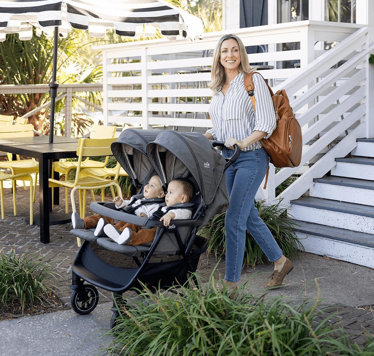 Joie_Geschwisterkinderwagen_-_estrella-gallery-lifestyle3.jpeg Joie Signature Estrella Geschwisterkinderwagen Eclipse