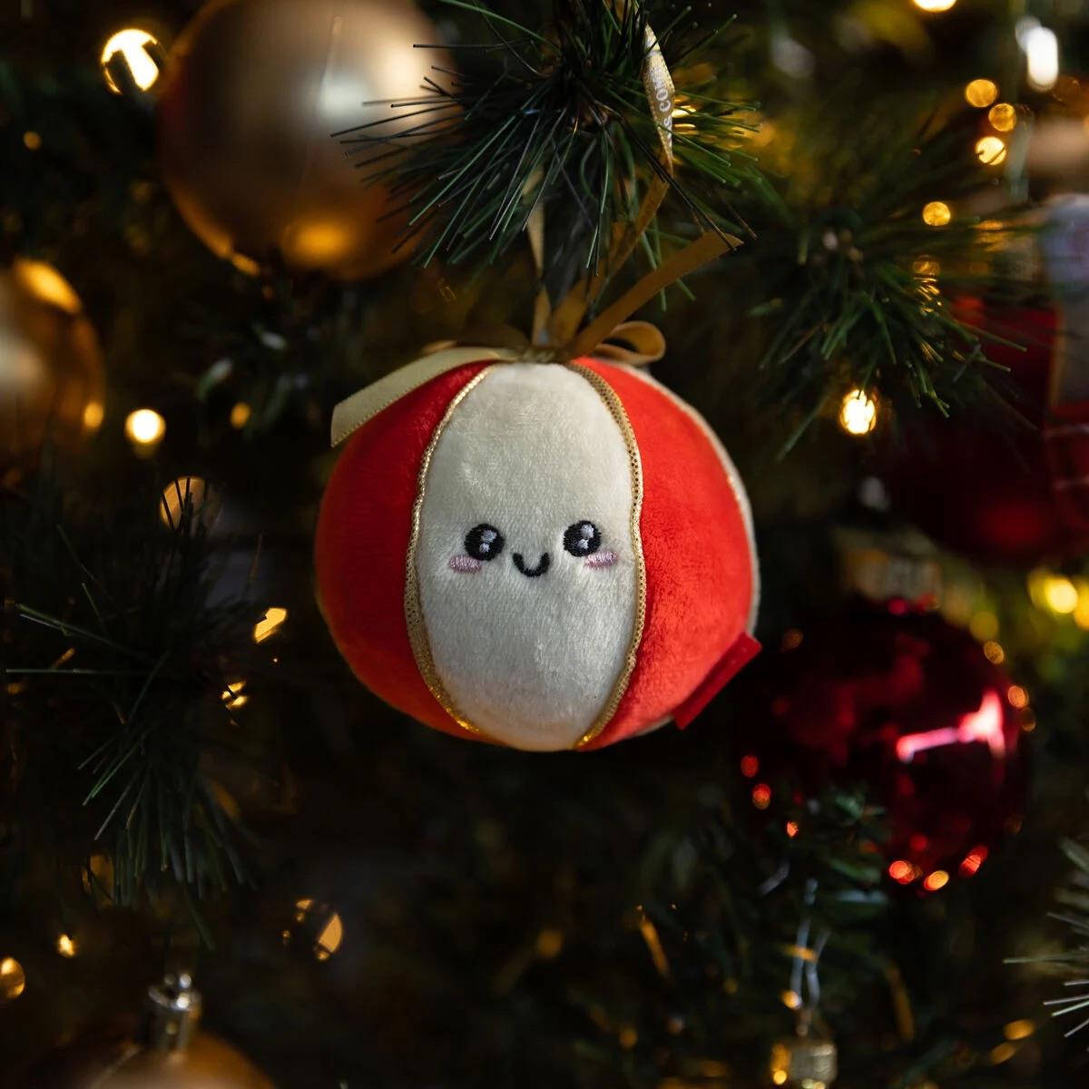 SSD0009_6.jpeg Legami Weihnachten 2025 Artikel HO-HO-HORNAMENTS - PLÜSCH-WEIHNACHTSDEKO - BALL