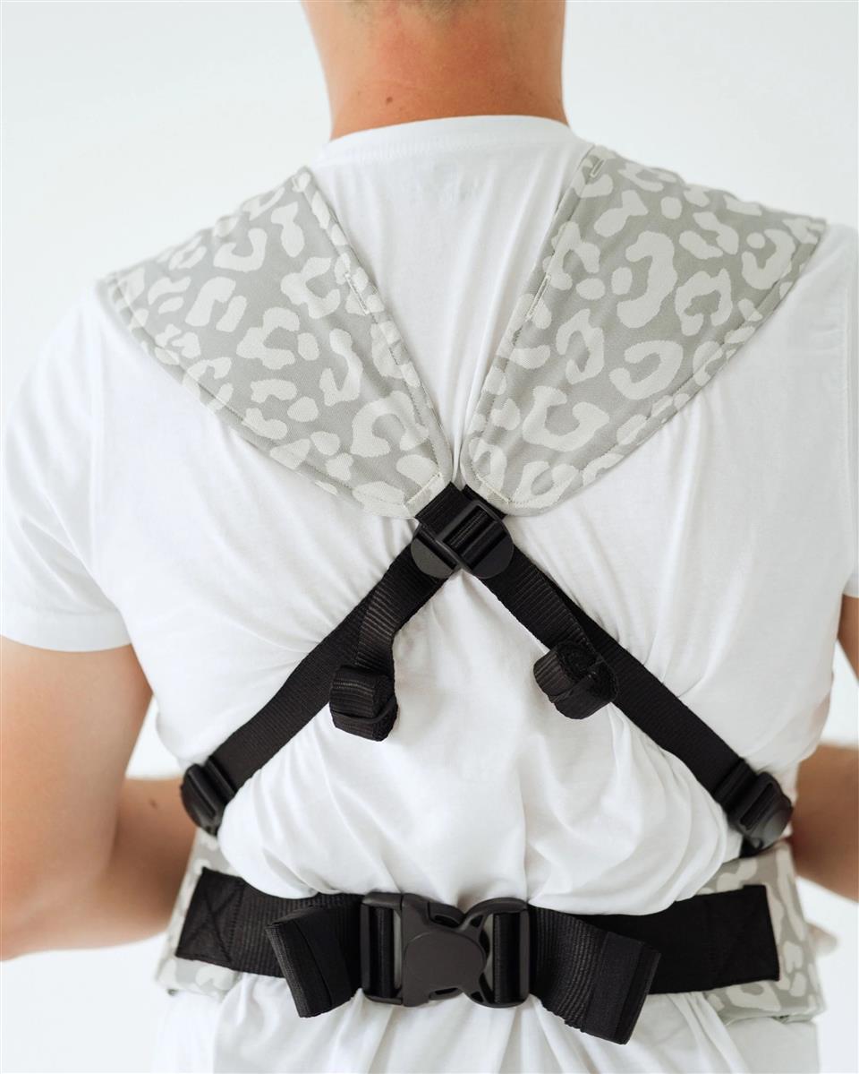 Qookie Vario Vollschnallentragehilfe Leo Grau