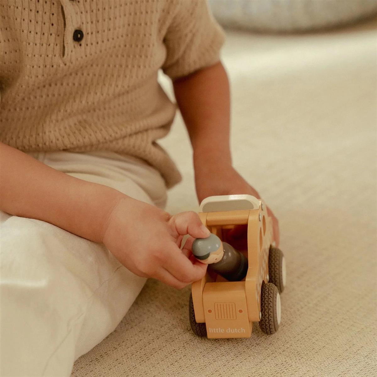 Little Dutch Holzspielzeug Holztaxi Little Dutch Holzspielzeug Holztaxi
