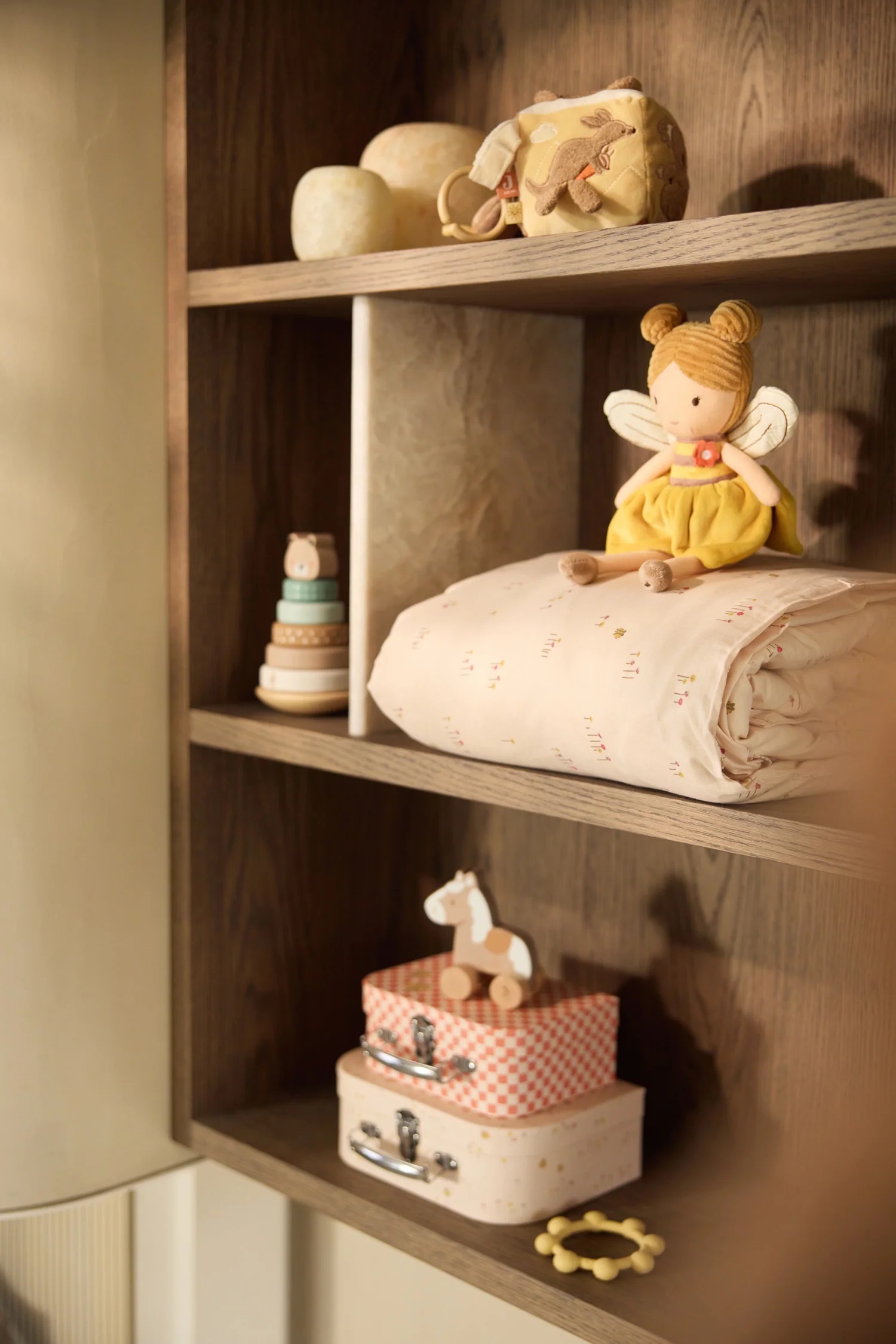 Jollein Kuscheltier Bee Lily Jollein Kuscheltier Bee Lily