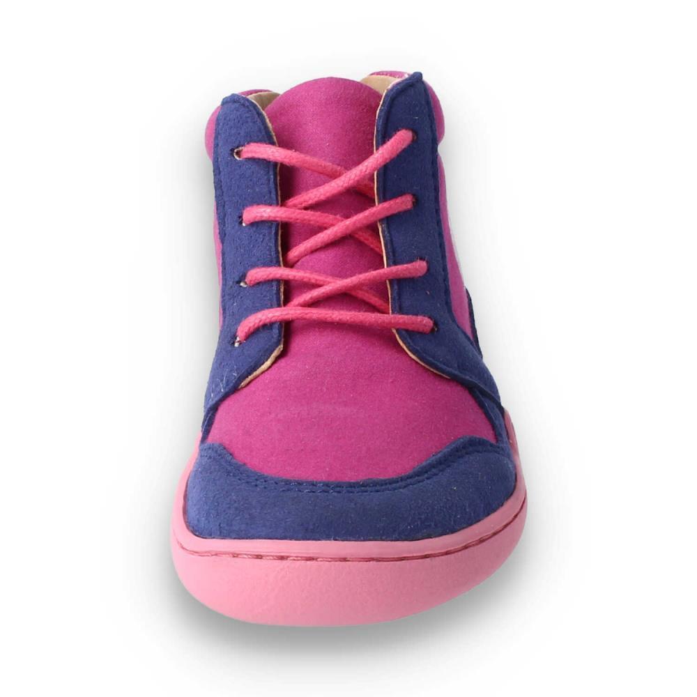 BLifestyle Model OPOSSUM lace pink 25 BLifestyle Model OPOSSUM lace pink 25