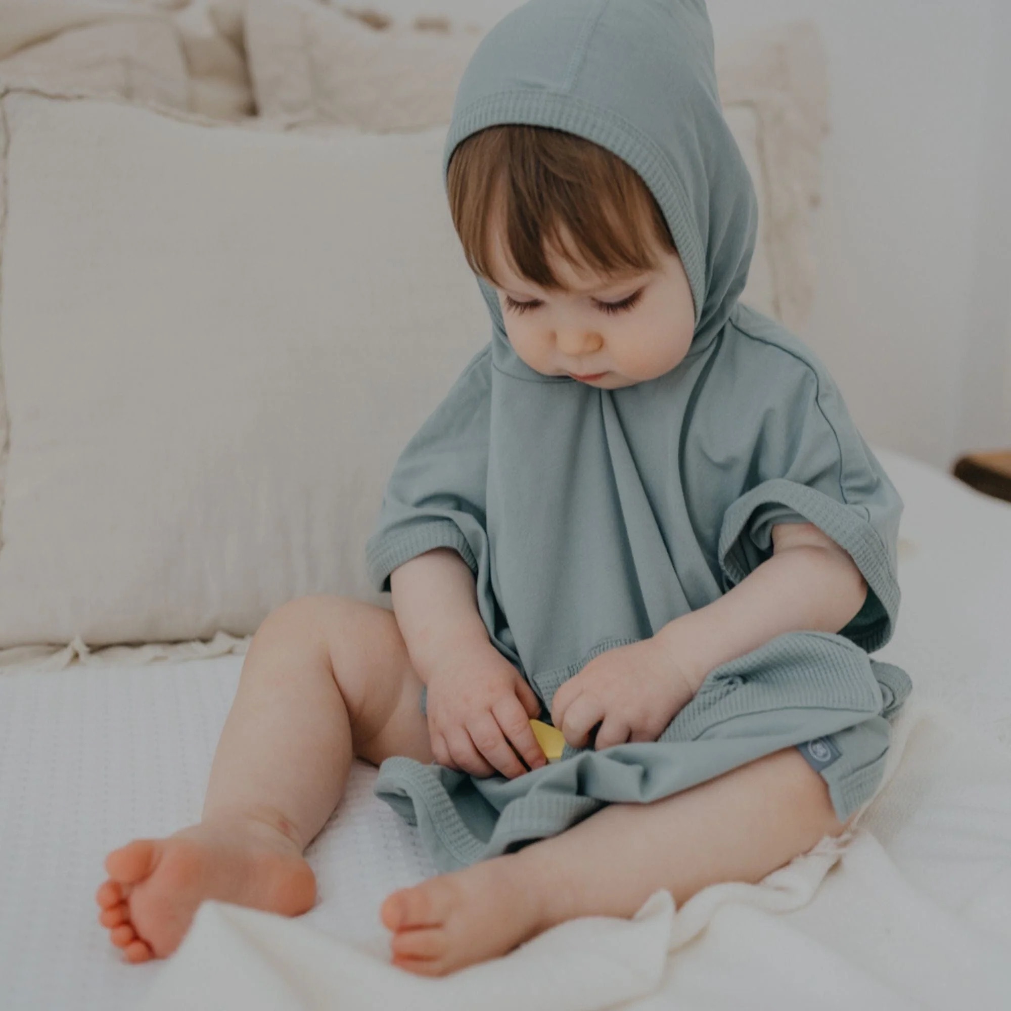 Emma & Noah UV Poncho 3-5 Jahre Essential Mint