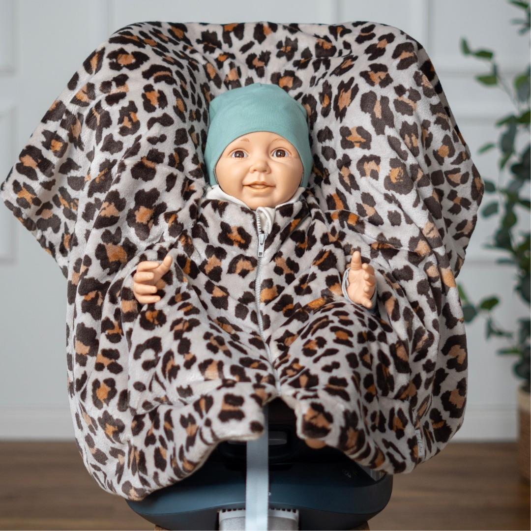 Kikkifax Kindersitzponcho aus Fleece Leo