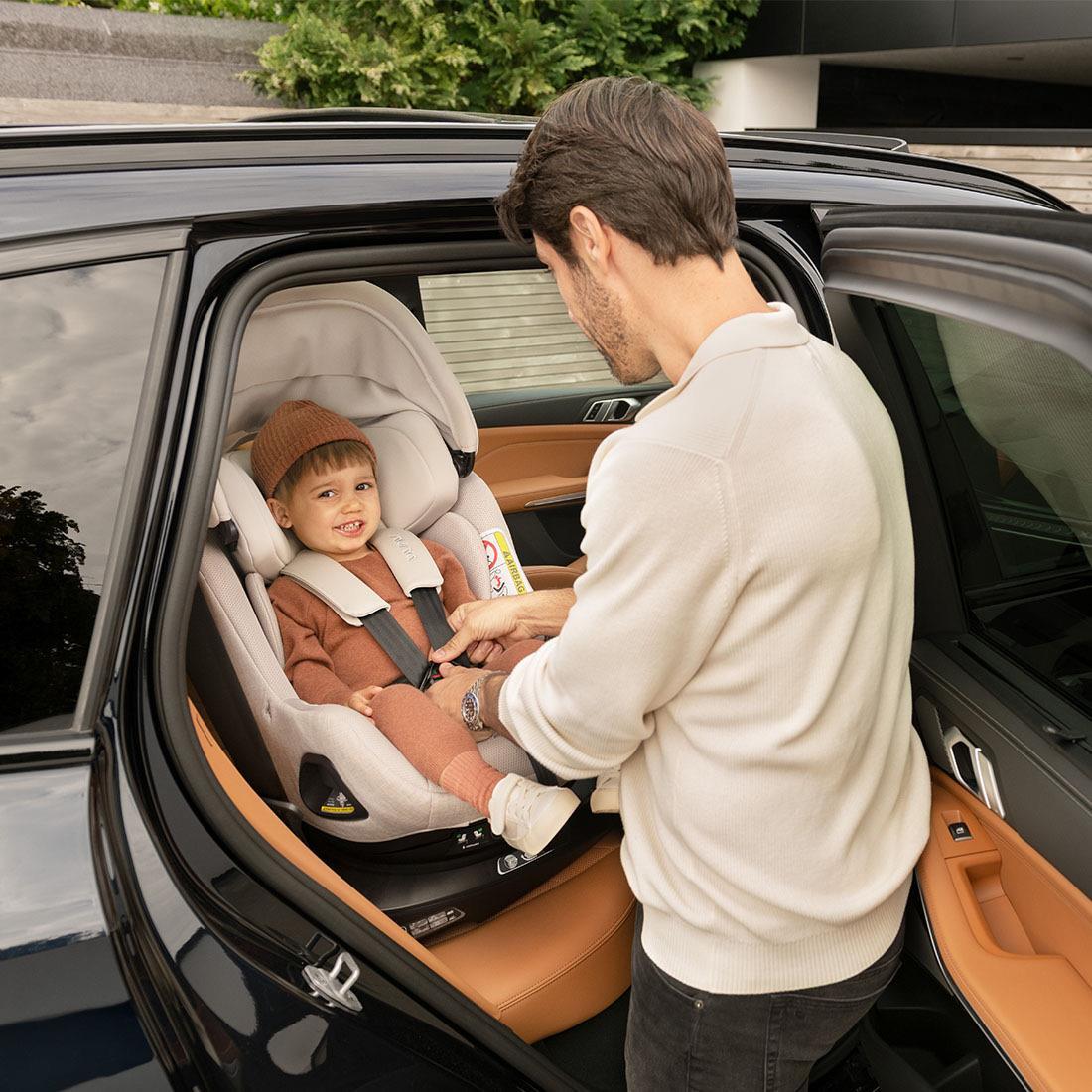 Nuna PRUU aire Kindersitz Biscotti