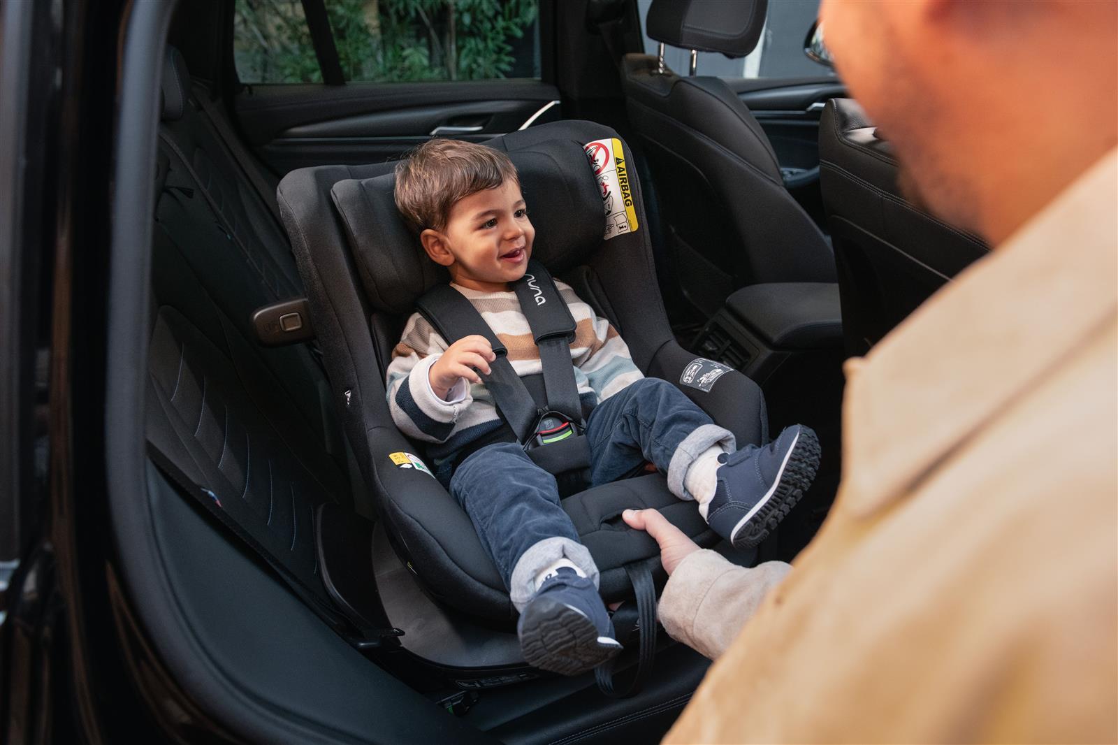 nuna PRUU Reboarder (40 – 105 cm/ 0 – 19 kg) Caviar nuna PRUU Reboarder (40 – 105 cm/ 0 – 19 kg) Caviar