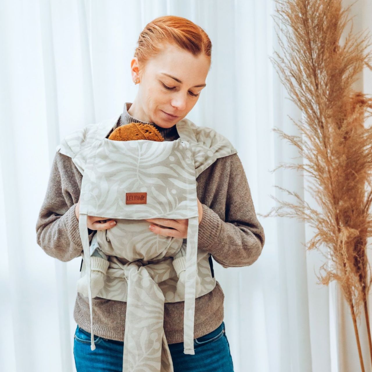 LELIBA Tai Babytrage mit Polster Leaf Bungi Leinen LELIBA Tai Babytrage mit Polster Leaf Bungi Leinen