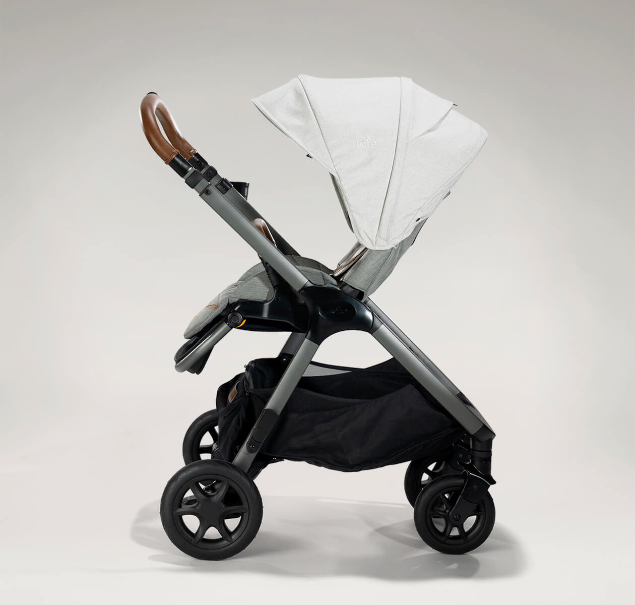 Joie Signature Finiti Kompakt-Kinderwagen Oyster Joie Signature Finiti Kompakt-Kinderwagen Oyster